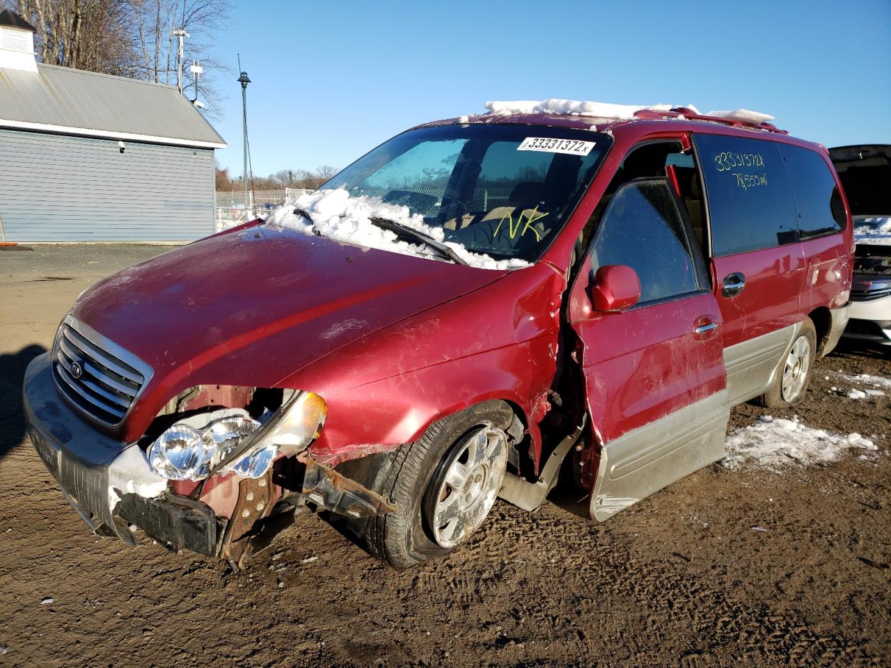 Photo 2 from auction – 2003 KIA SEDONA EX with VIN KNDUP131636489125