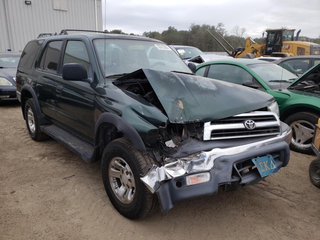 TOYOTA 4RUNNER 2000 with VIN JT3GM84R8Y0067617 - Photo from auction
