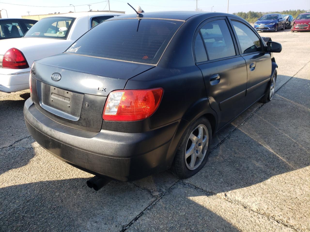 Photo 4 from auction – 2008 KIA RIO BASE with VIN KNADE123X86361015