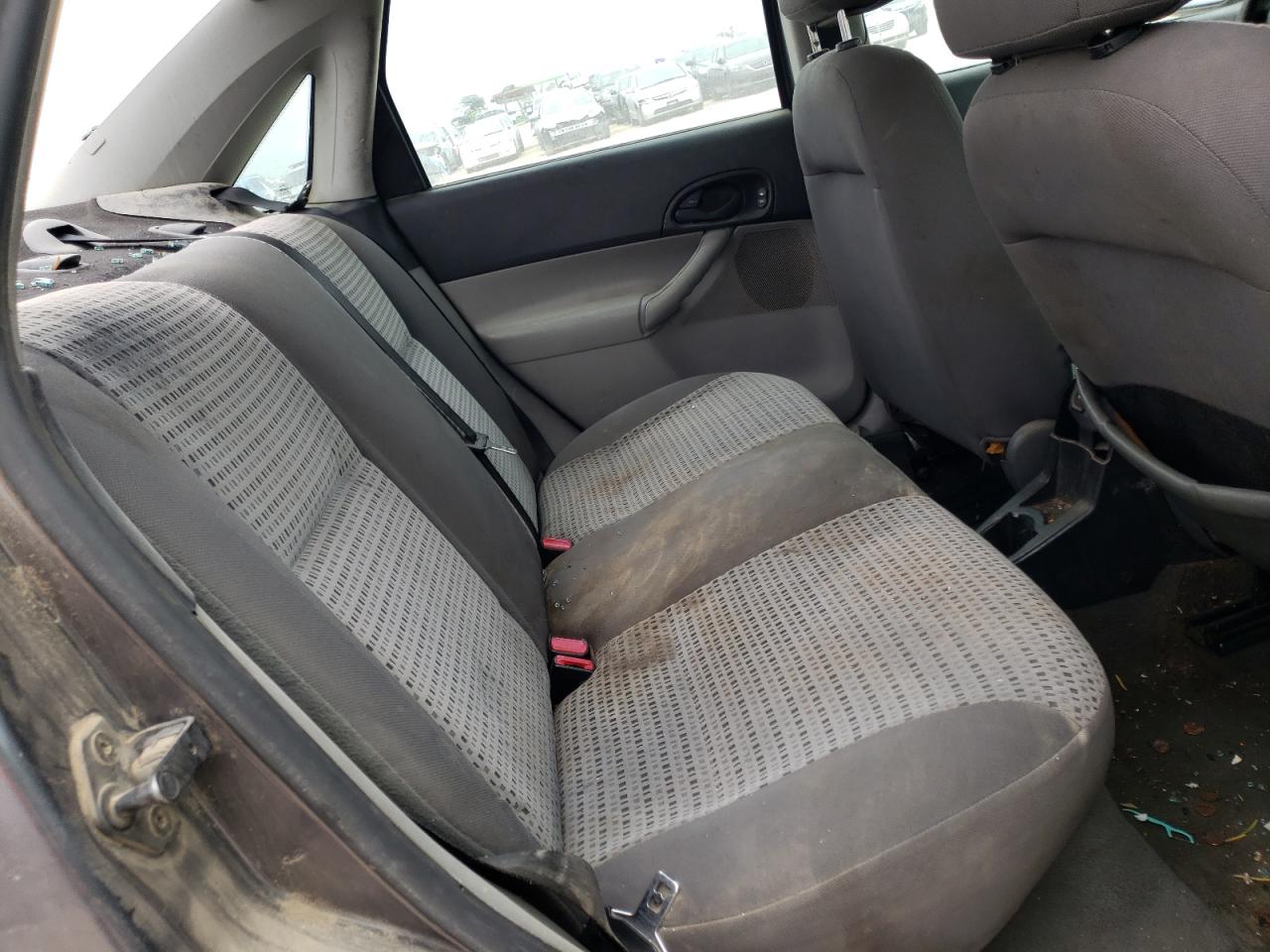 Photo 6 from auction – 2006 FORD FOCUS ZX4 with VIN 1FAFP34N96W214249