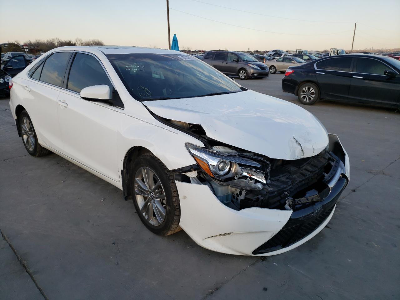TOYOTA CAMRY 2016 with VIN 4T1BF1FK5GU520635 - Photo from auction