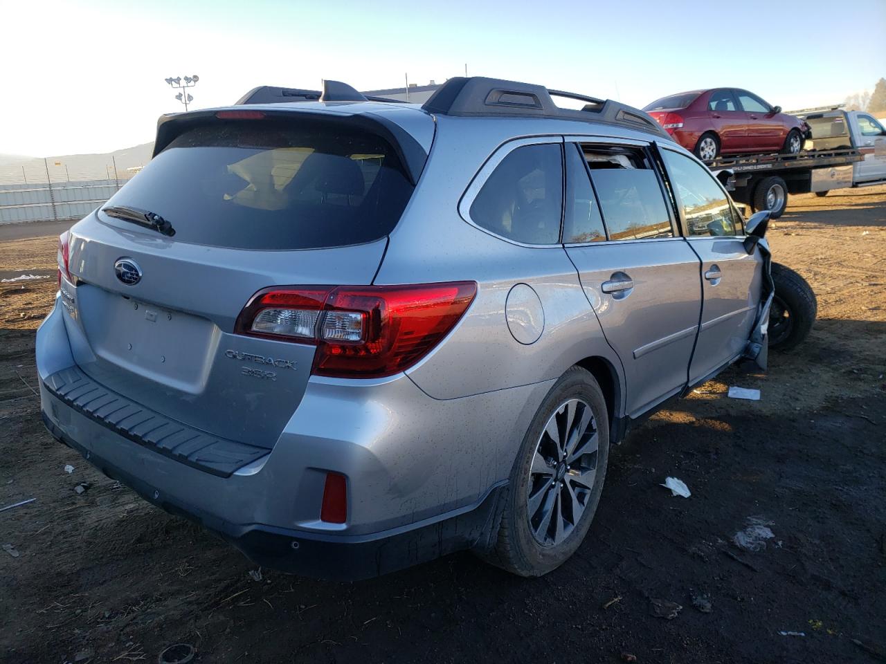 Photo 4 from auction – 2017 SUBARU OUTBACK 3. with VIN 4S4BSENC6H3363766