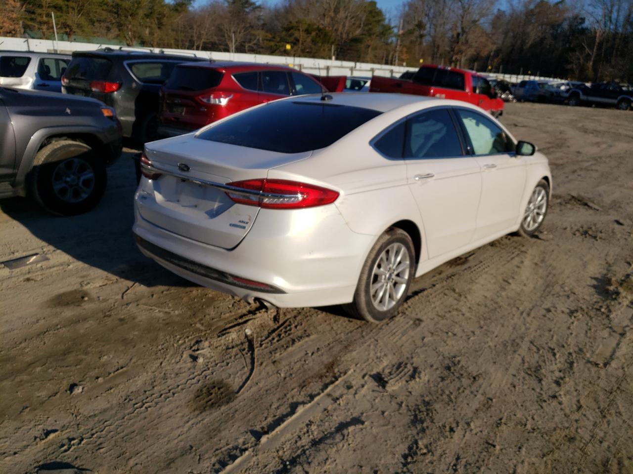 Photo 4 from auction – 2017 FORD FUSION SE with VIN 3FA6P0HD9HR114478