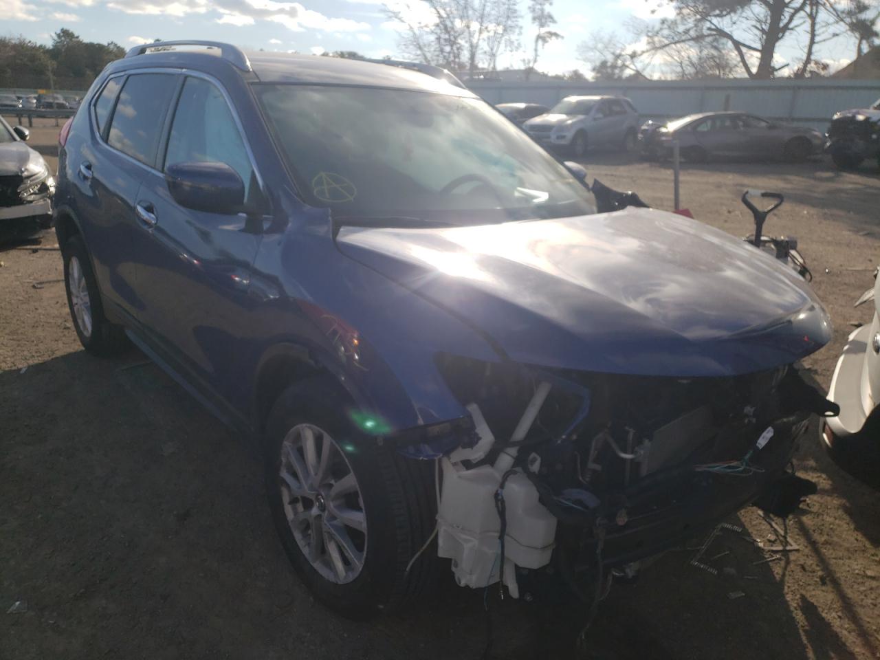 NISSAN ROGUE S 2017 with VIN KNMAT2MT2HP590538 - Photo from auction