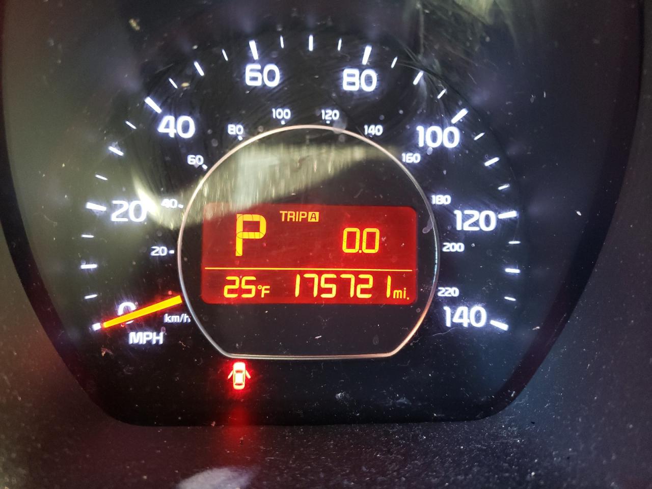 Photo 8 from auction – 2014 KIA SOUL with VIN KNDJN2A23E7046938