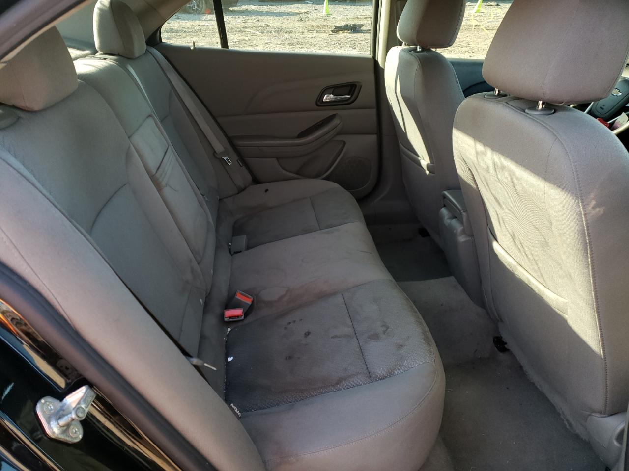 Photo 6 from auction – 2013 CHEVROLET MALIBU LS with VIN 1G11B5SA5DU117971