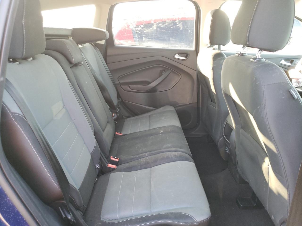 Photo 6 from auction – 2016 FORD ESCAPE SE with VIN 1FMCU9GX5GUC44864