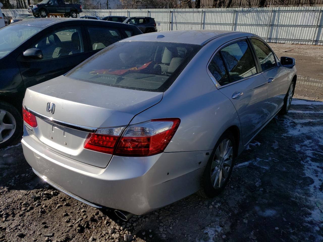 Photo 4 from auction – 2013 HONDA ACCORD EXL with VIN 1HGCR2F87DA136882