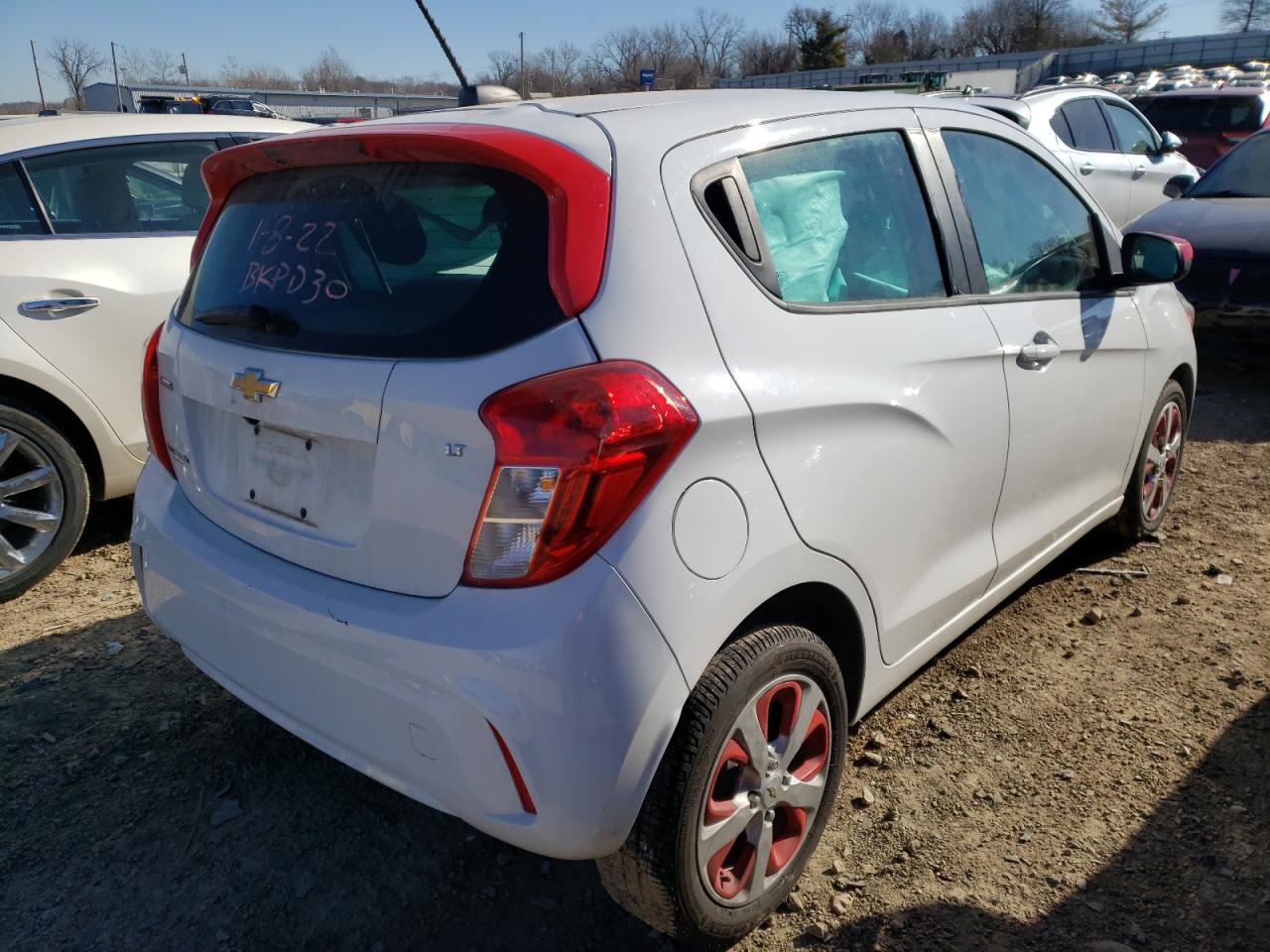 Photo 4 from auction – 2016 CHEVROLET SPARK 1LT with VIN KL8CD6SA7GC633610