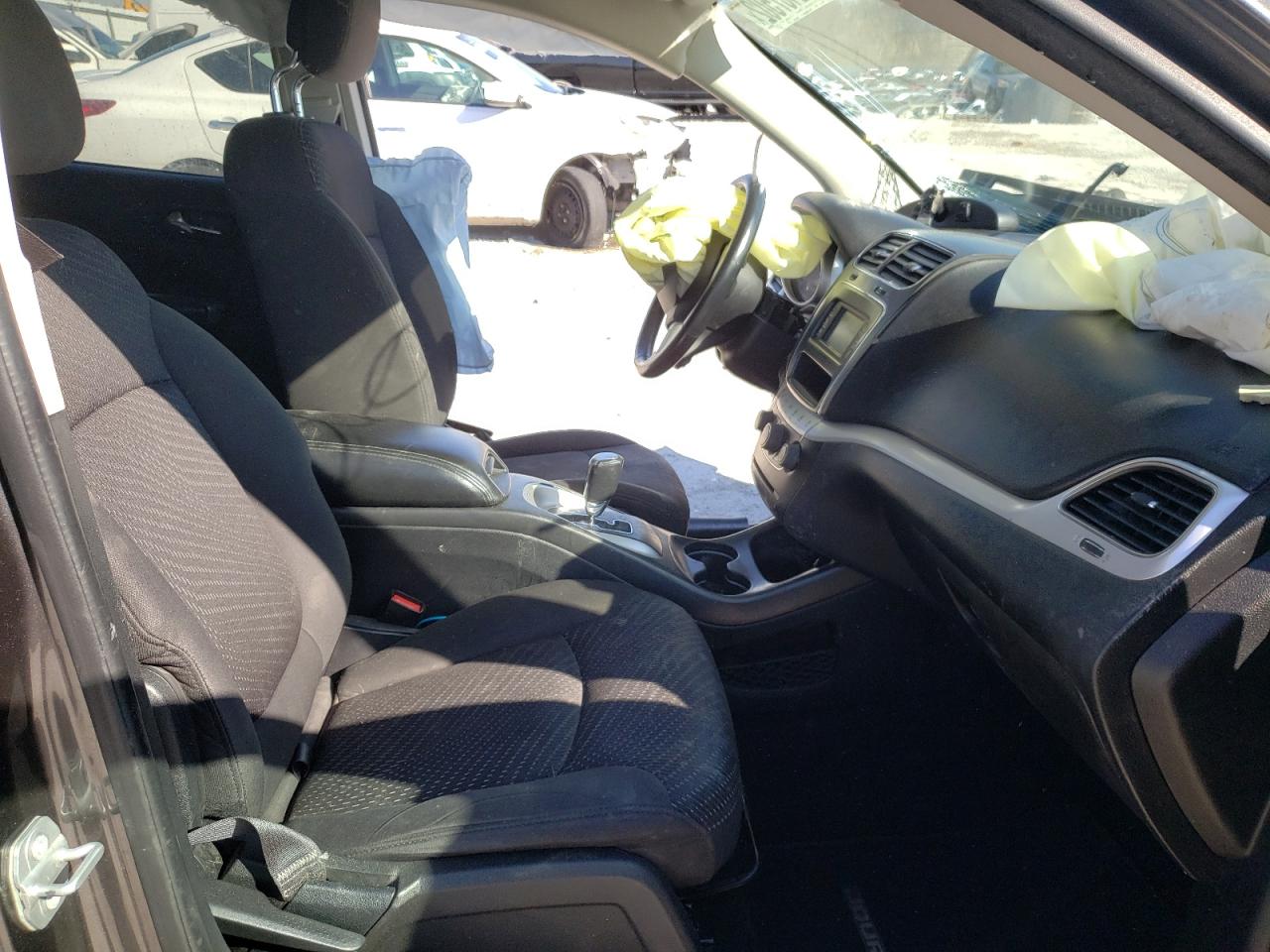 Photo 5 from auction – 2017 DODGE JOURNEY SX with VIN 3C4PDCBG2HT538924
