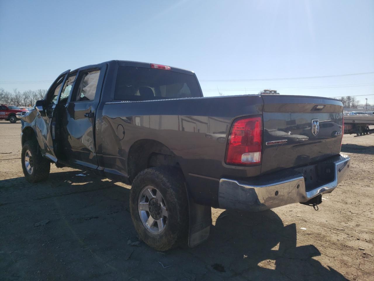 Photo 3 from auction – 2018 RAM 2500 ST with VIN 3C6UR5CLXJG332316