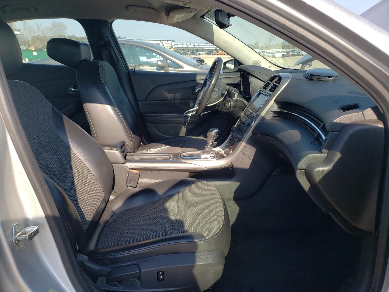 Photo 5 from auction – 2013 CHEVROLET MALIBU 2LT with VIN 1G11E5SA5DU134065