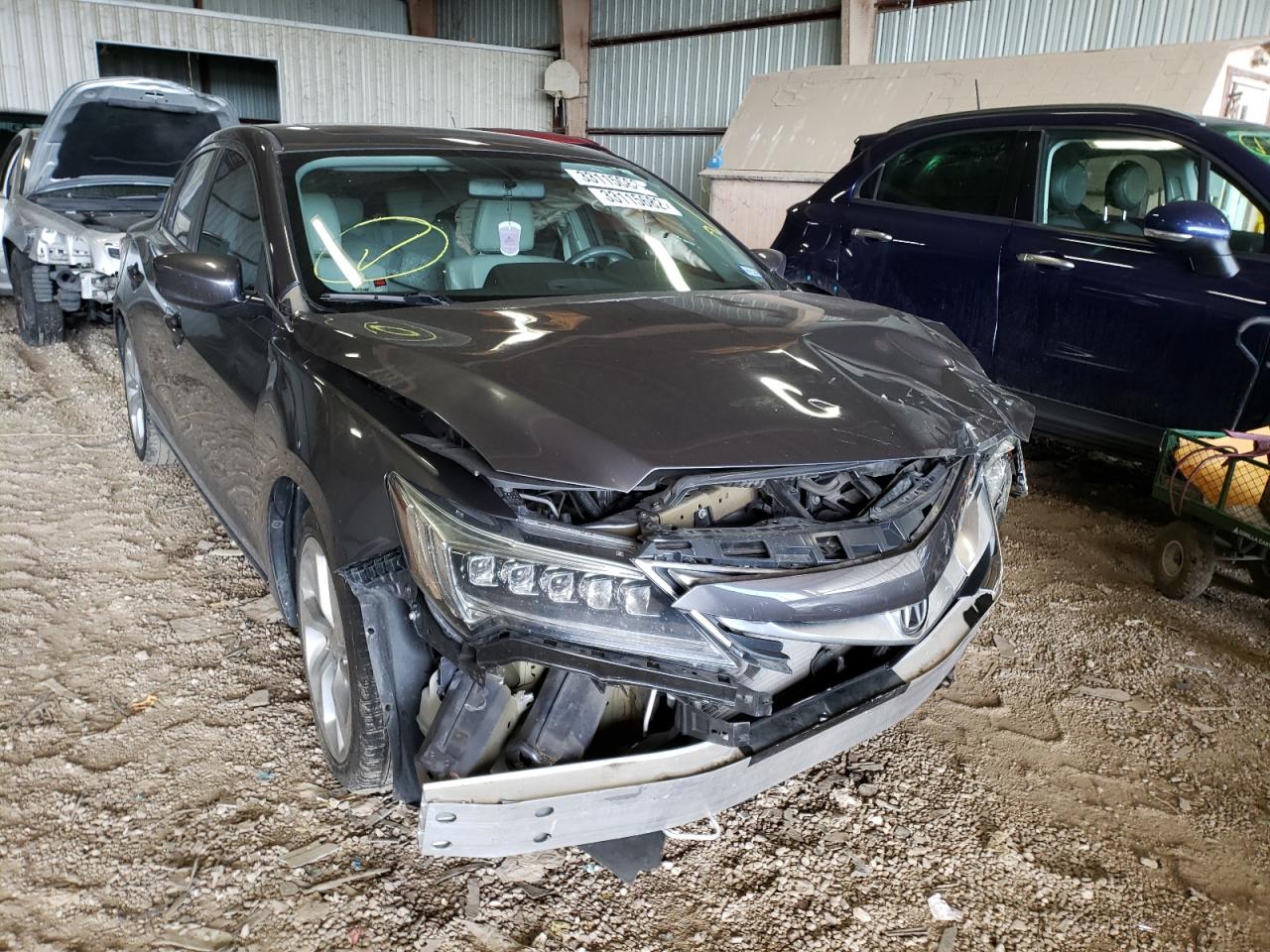 Photo 9 from auction – 2017 ACURA ILX BASE W with VIN 19UDE2F31HA012830