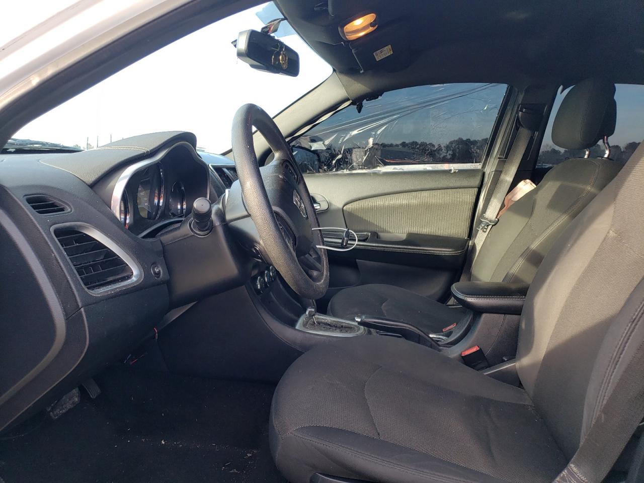 Photo 5 from auction – 2014 DODGE AVENGER SE with VIN 1C3CDZAB7EN229120