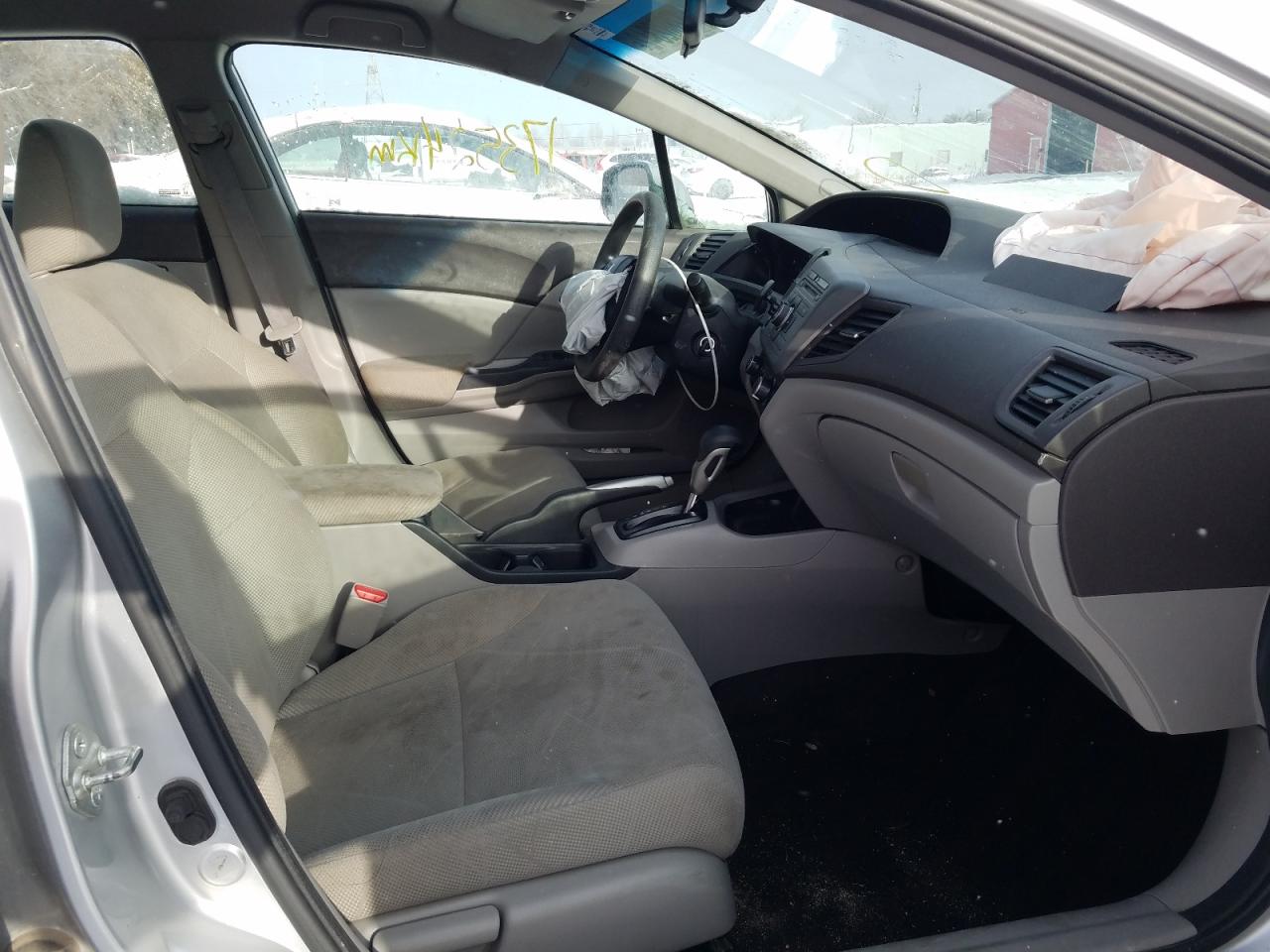 Photo 5 from auction – 2012 HONDA CIVIC LX with VIN 2HGFB2F47CH100236