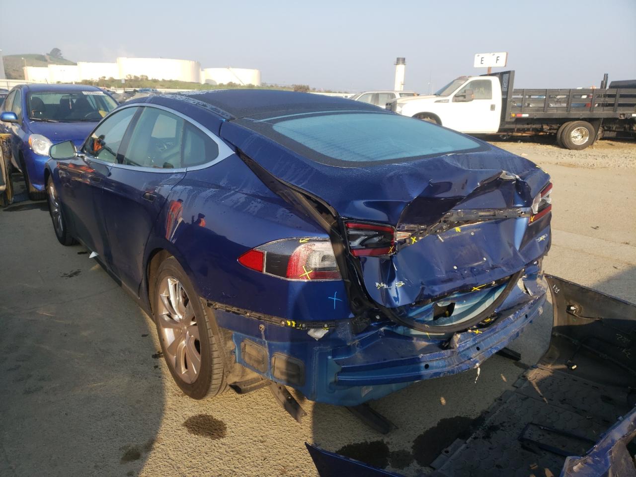 Photo 3 from auction – 2016 TESLA MODEL S with VIN 5YJSA1E27GF128656