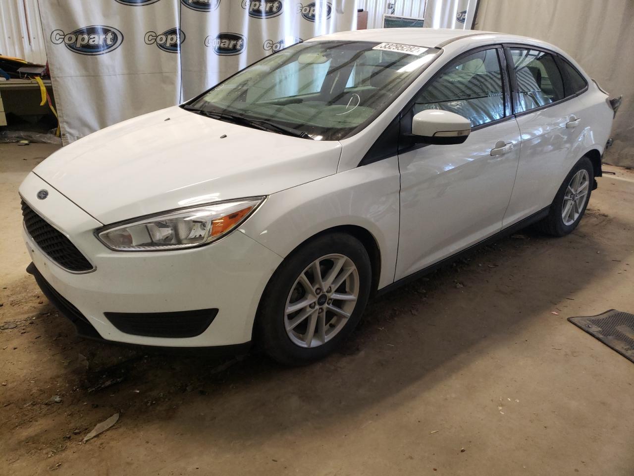 Photo 2 from auction – 2017 FORD FOCUS SE with VIN 1FADP3F21HL313288