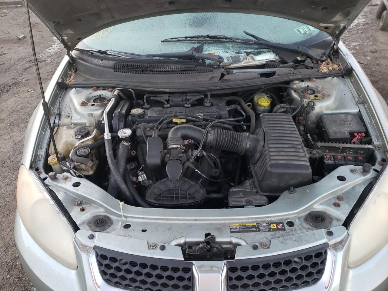 Photo 7 from auction – 2004 DODGE STRATUS SX with VIN 1B3EL46X84N320704