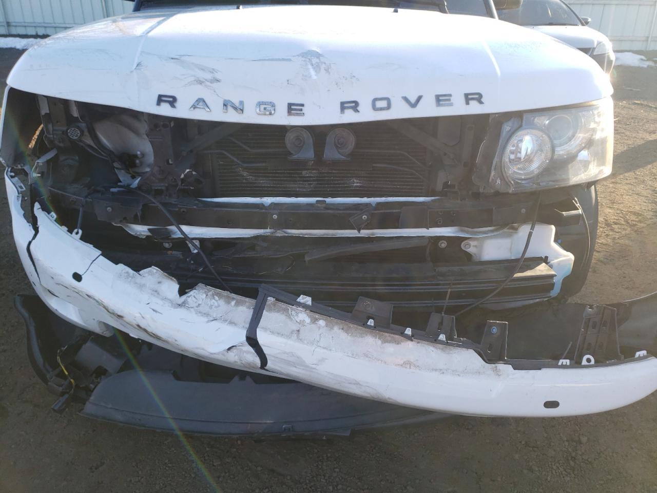 Photo 9 from auction – 2013 LAND ROVER RANGE ROVE with VIN SALSF2D44DA801944