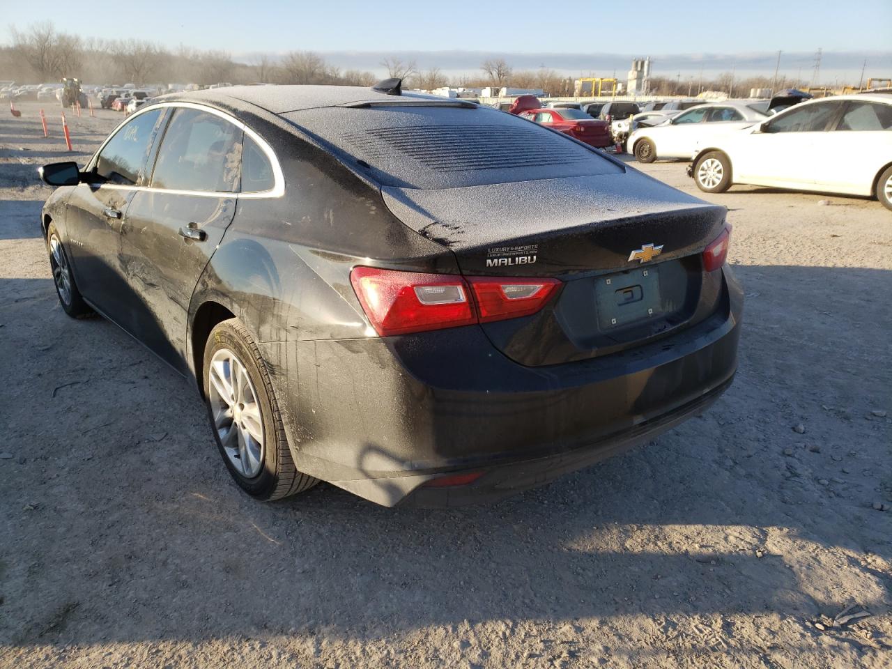 Photo 3 from auction – 2016 CHEVROLET MALIBU LT with VIN 1G1ZE5ST1GF330887