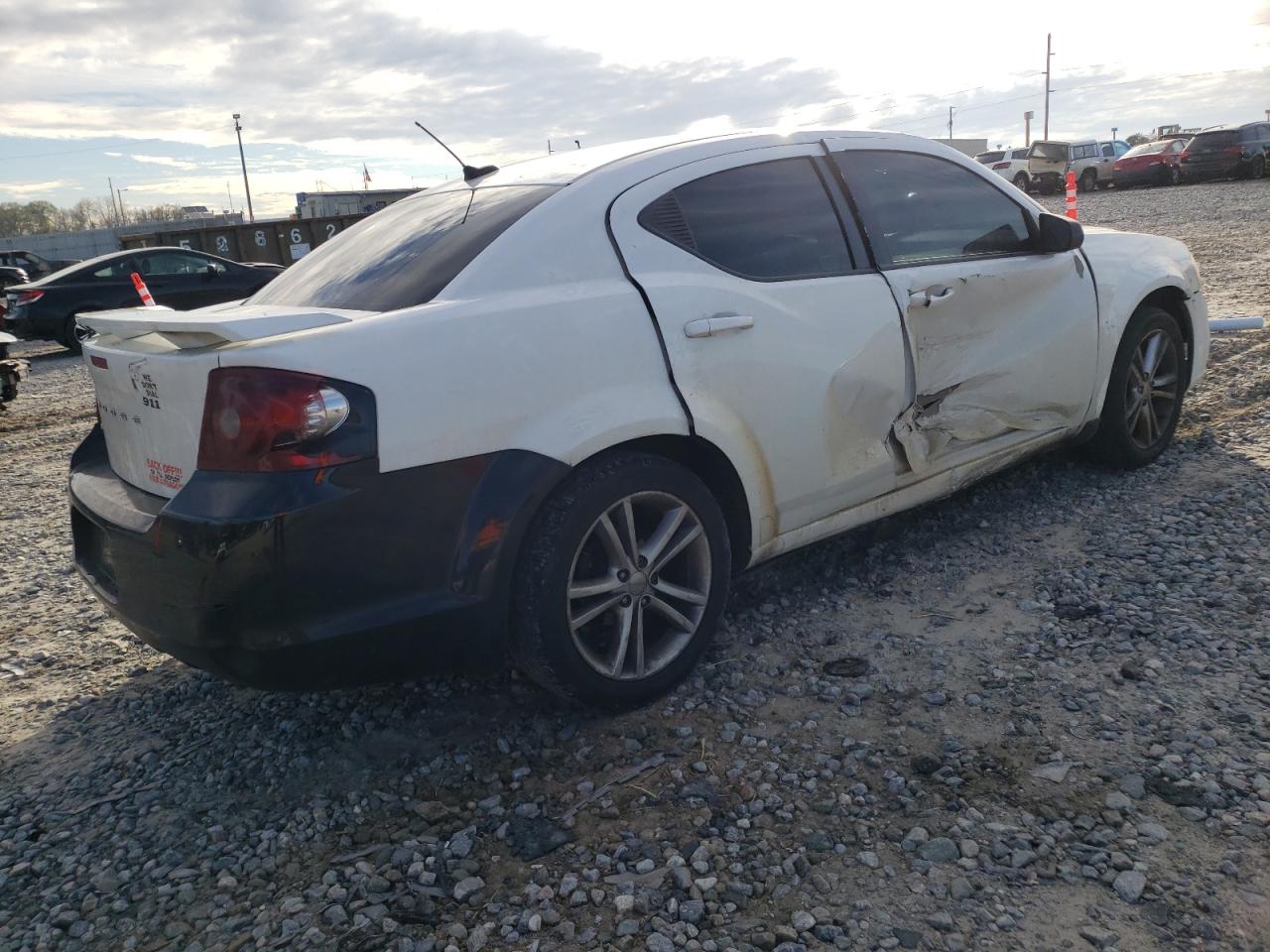 Photo 4 from auction – 2014 DODGE AVENGER SE with VIN 1C3CDZAB7EN229120
