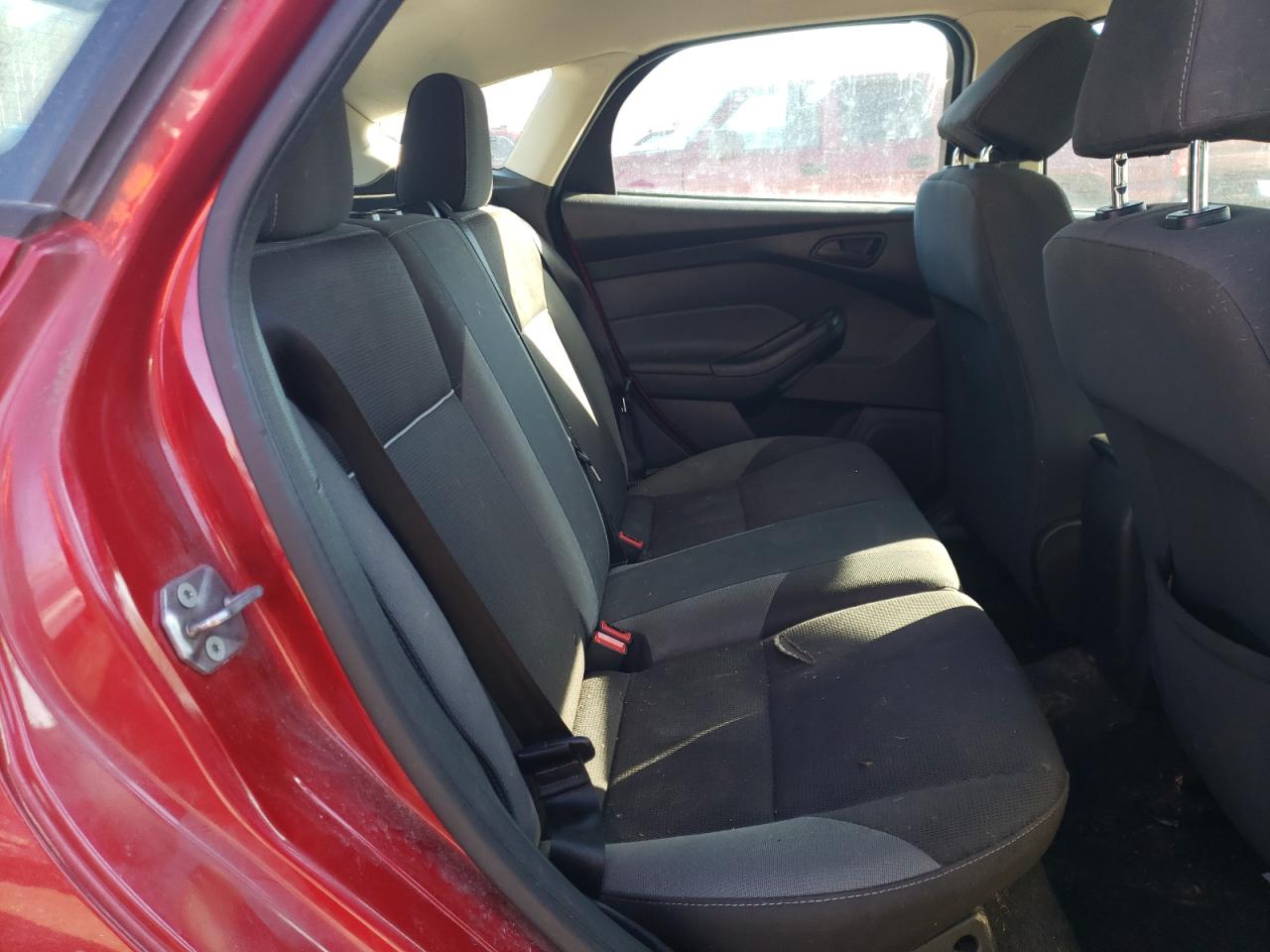 Photo 6 from auction – 2012 FORD FOCUS SE with VIN 1FAHP3K29CL408522