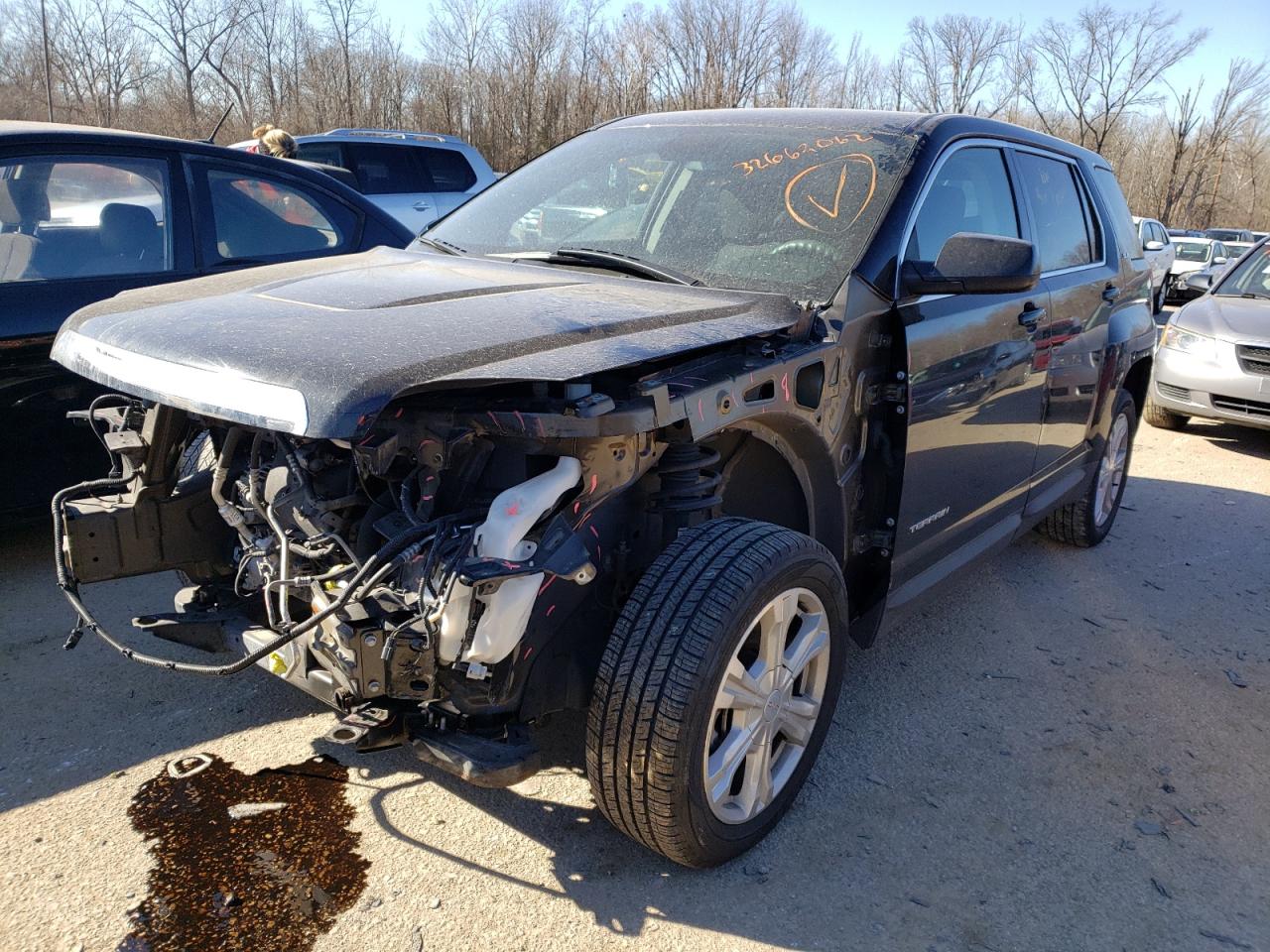 Photo 2 from auction – 2017 GMC TERRAIN SL with VIN 2GKFLSEK8H6104217