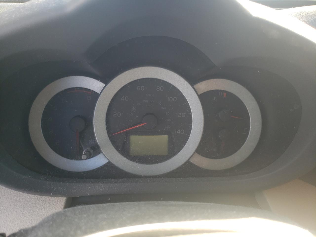 Photo 8 from auction – 2012 TOYOTA RAV4 with VIN 2T3BF4DV3CW228028