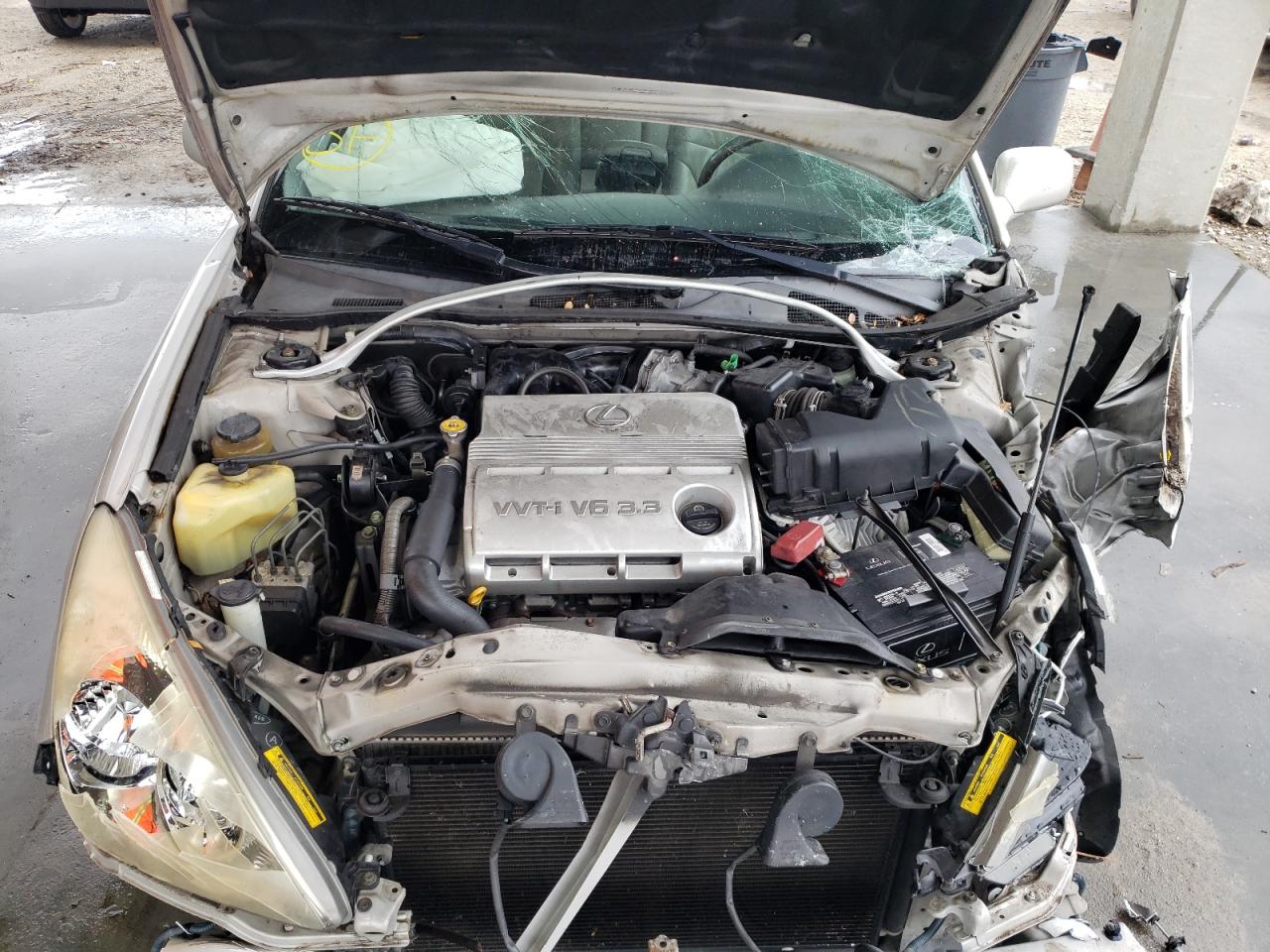 Photo 7 from auction – 2004 LEXUS ES 330 with VIN JTHBA30G640019063