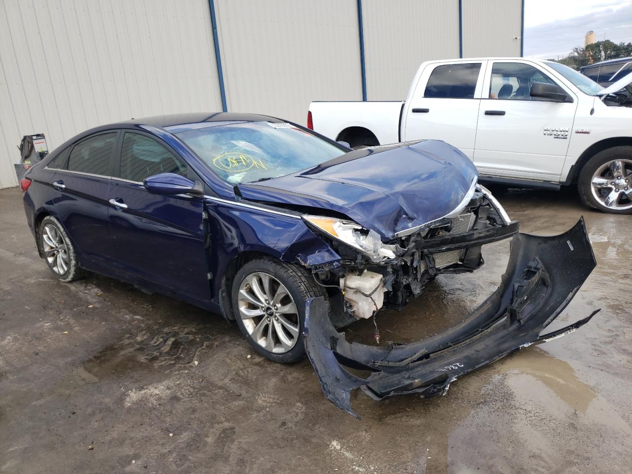 HYUNDAI SONATA SE 2011 with VIN 5NPEC4AC1BH188451 - Photo from auction