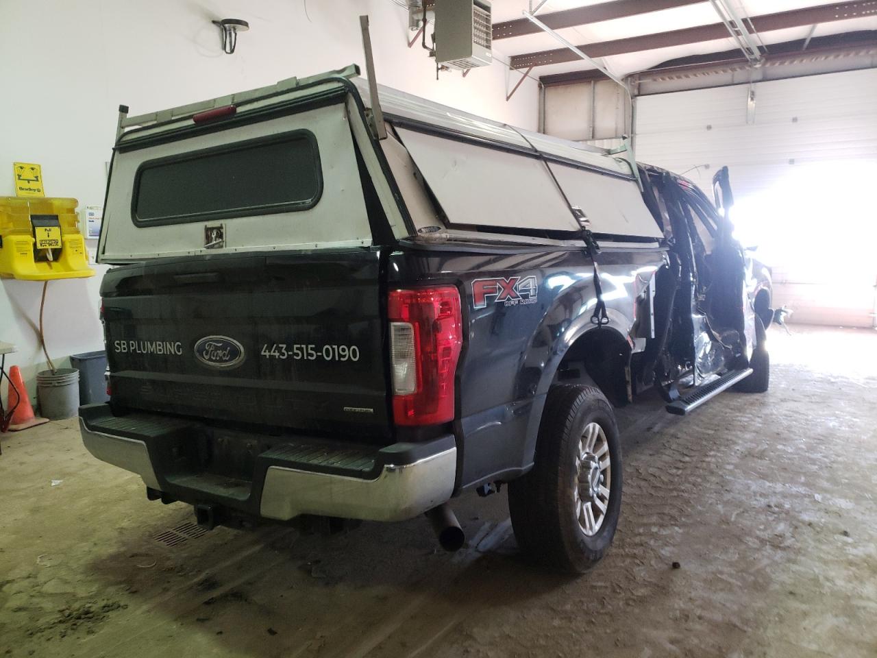 Photo 4 from auction – 2017 FORD F250 SUPER with VIN 1FT7X2B63HEB56569
