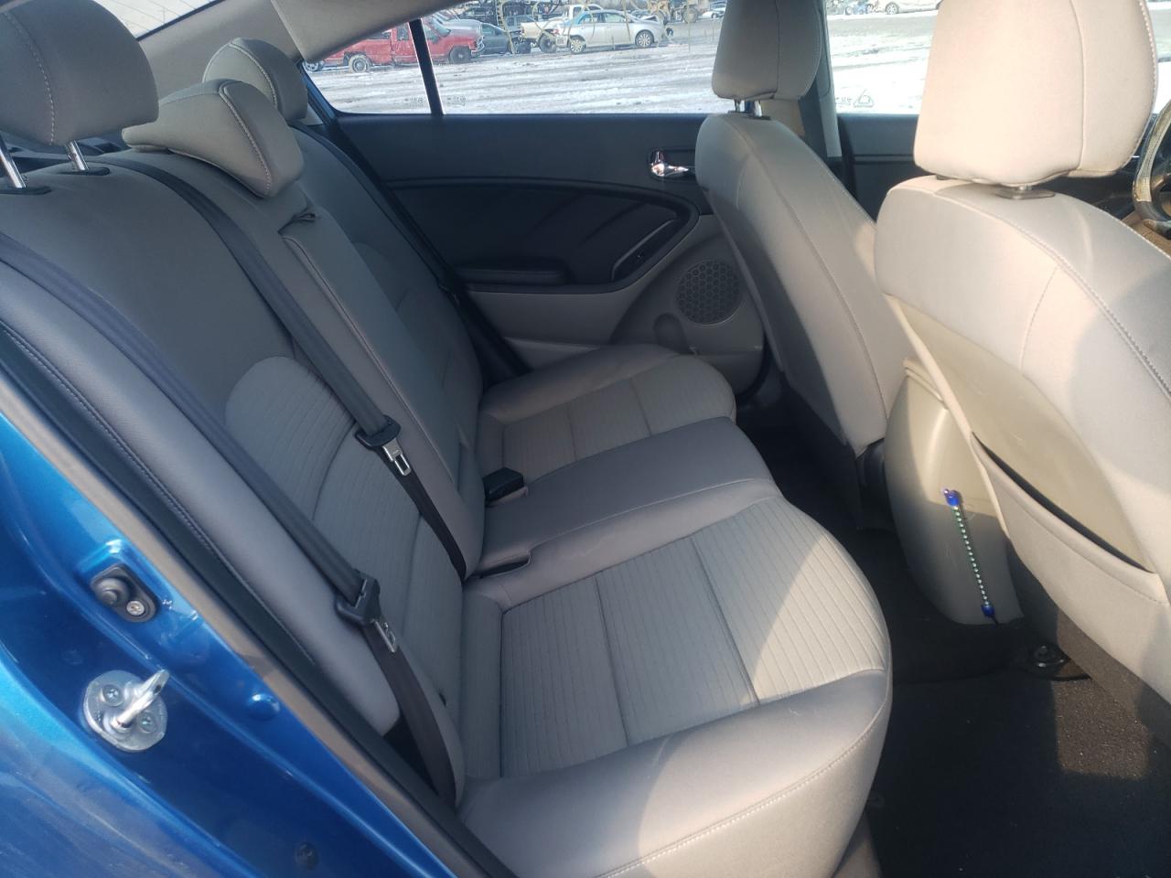 Photo 6 from auction – 2014 KIA FORTE LX with VIN KNAFX4A67E5176177