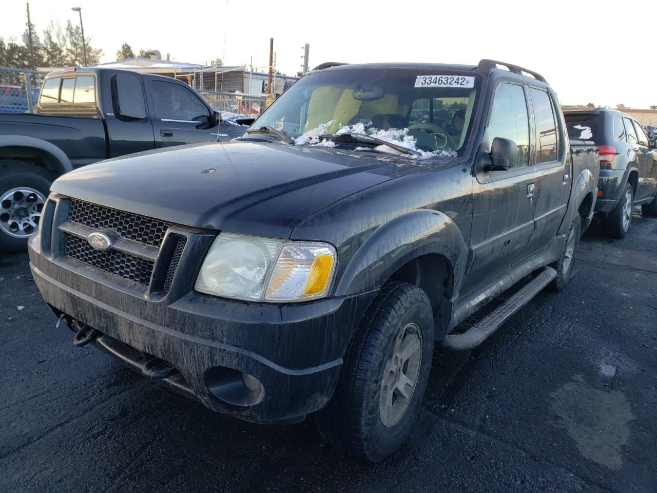 Photo 2 from auction – 2005 FORD EXPLORER S with VIN 1FMDU77K35UB93519