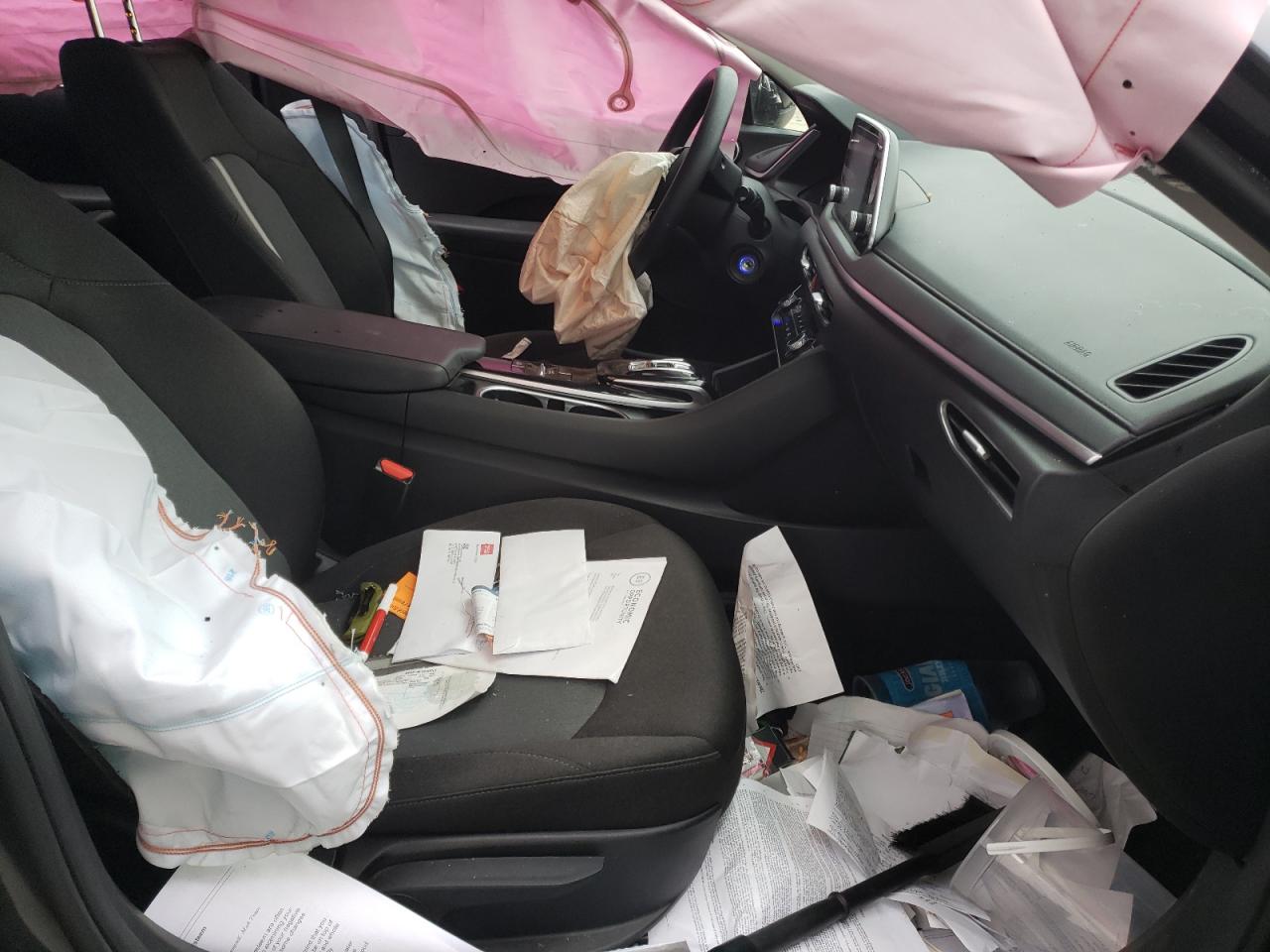 Photo 5 from auction – 2021 HYUNDAI SONATA SE with VIN 5NPEG4JAXMH079797