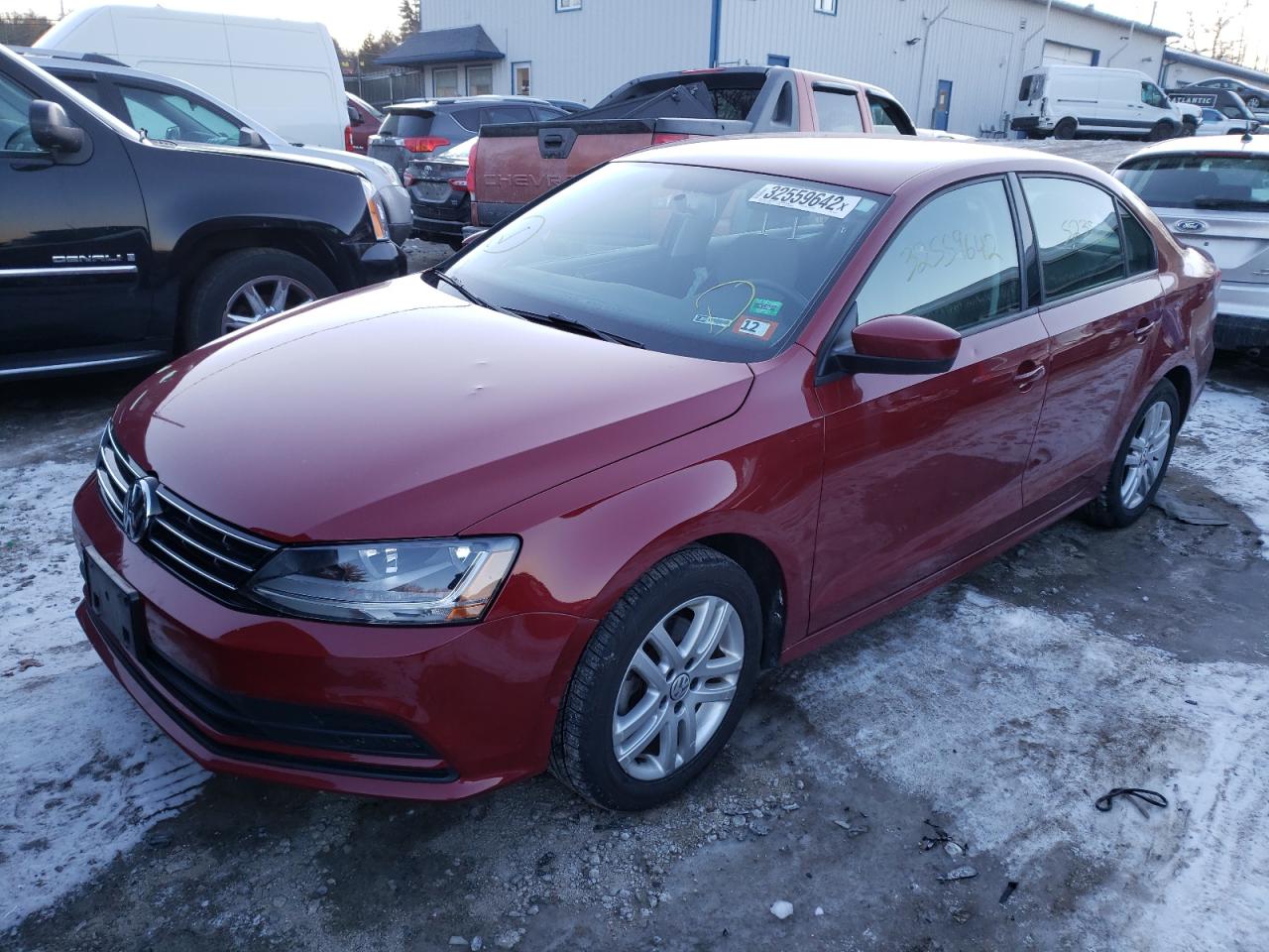 Photo 2 from auction – 2018 VOLKSWAGEN JETTA S with VIN 3VW2B7AJ3JM246670