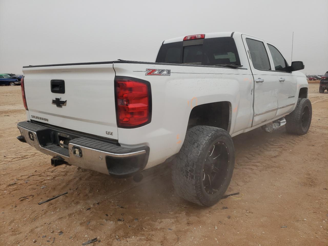 Photo 4 from auction – 2014 CHEVROLET SILVERADO with VIN 3GCUKSEJ4EG496917