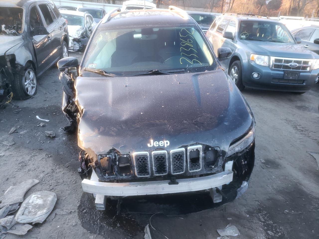 Photo 7 from auction – 2019 JEEP CHEROKEE L with VIN 1C4PJMDX2KD121361