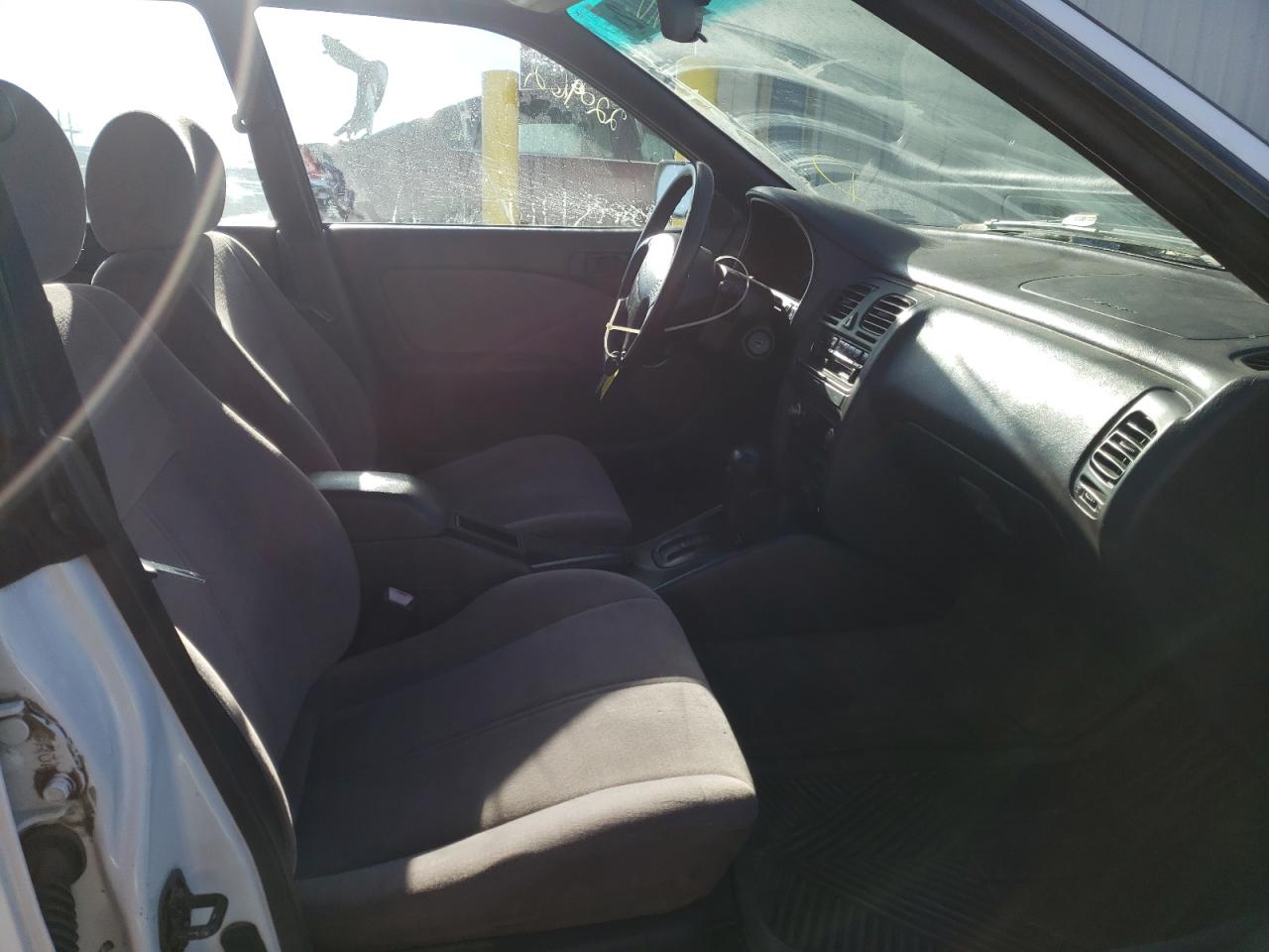 Photo 5 from auction – 1996 SUBARU LEGACY L with VIN 4S3BK4359T7302027