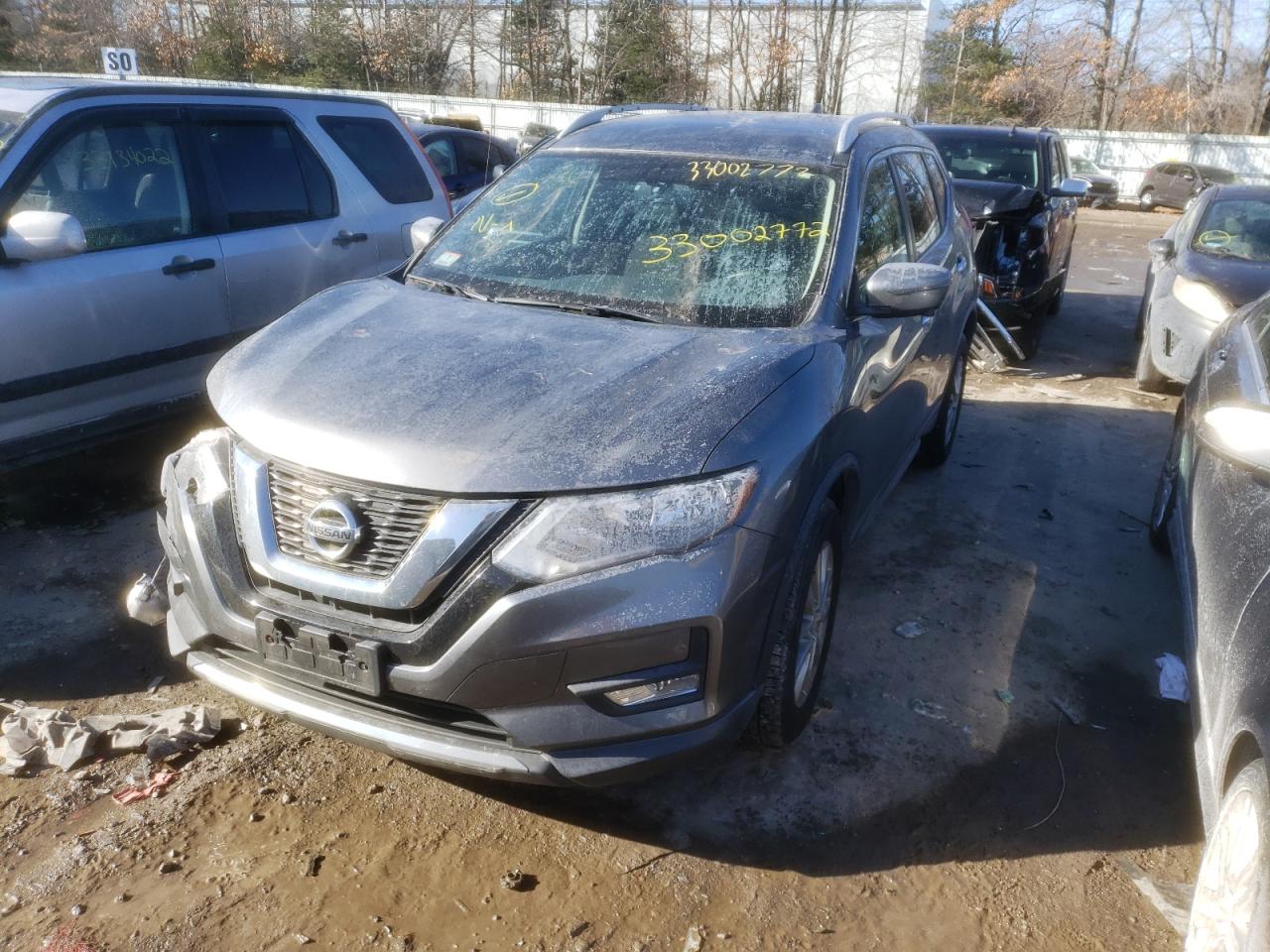 Photo 2 from auction – 2017 NISSAN ROGUE S with VIN KNMAT2MV7HP549758