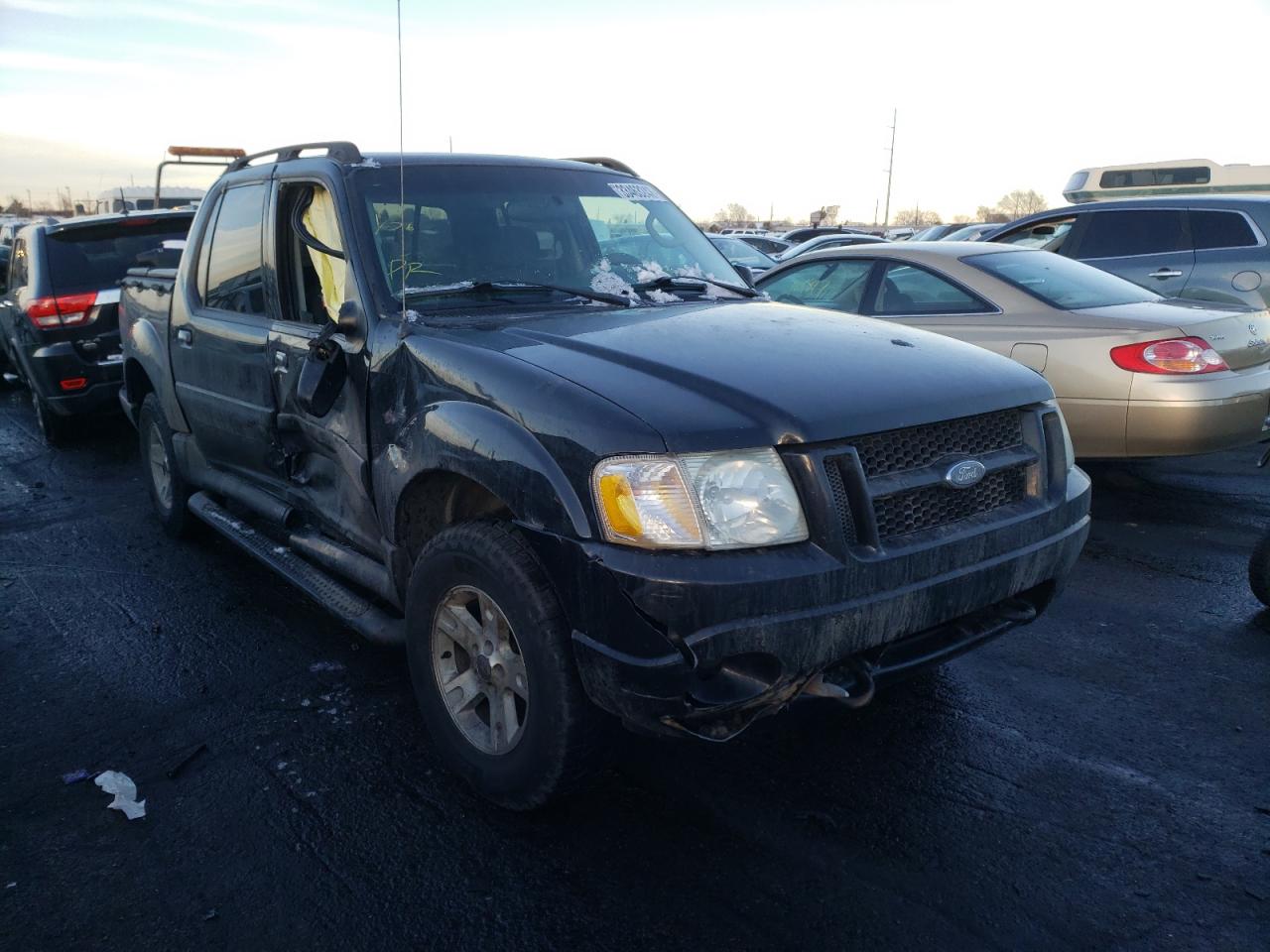 Foto 1 de la subasta – 2005 FORD EXPLORER S con VIN 1FMDU77K35UB93519