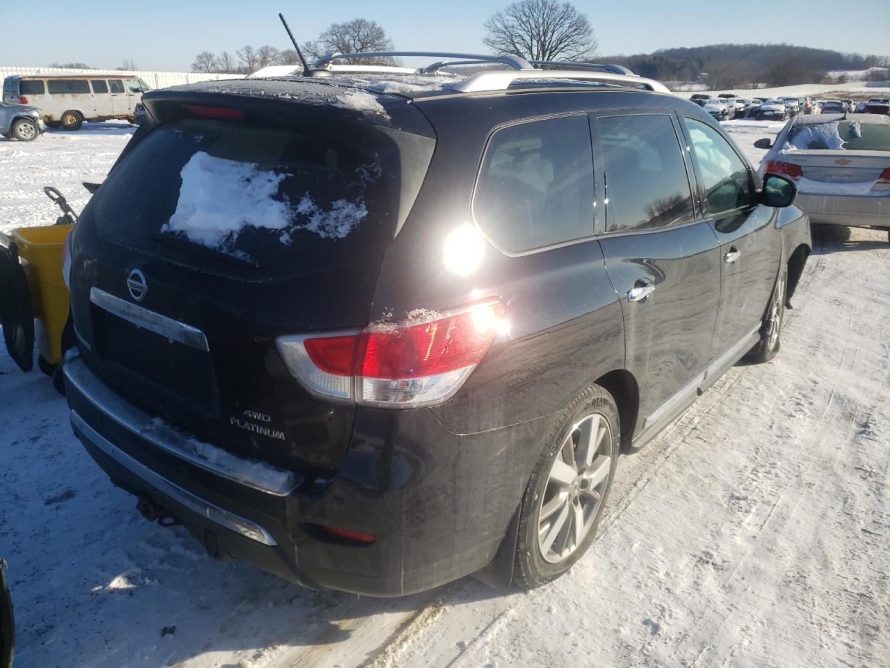 Photo 4 from auction – 2015 NISSAN PATHFINDER with VIN 5N1AR2MM9FC603860