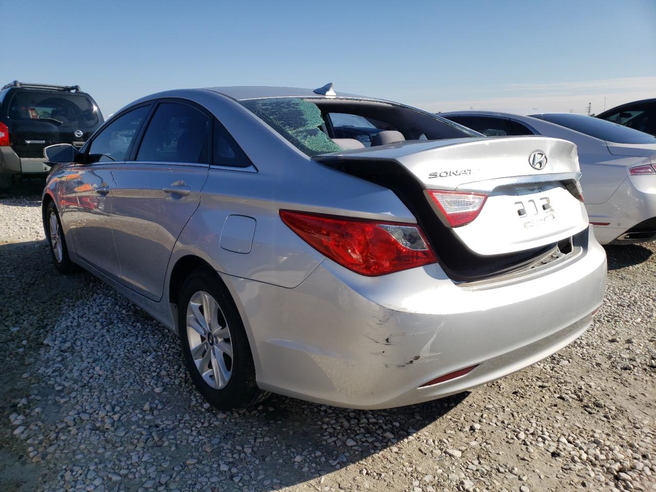 Photo 3 from auction – 2013 HYUNDAI SONATA GLS with VIN 5NPEB4AC5DH742371