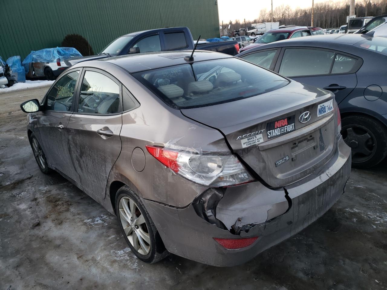 Photo 3 from auction – 2012 HYUNDAI ACCENT GLS with VIN KMHCU4AE5CU084571
