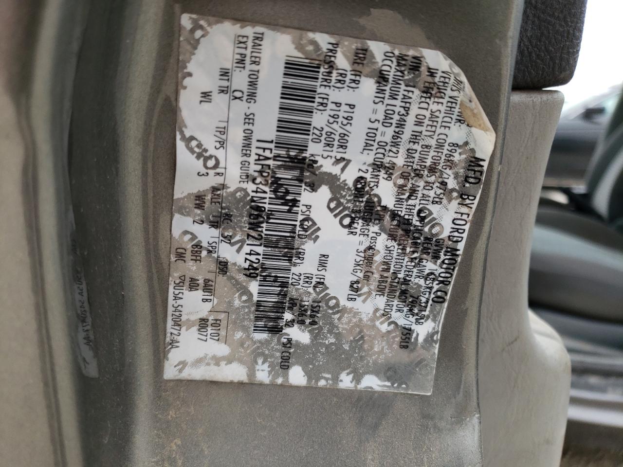 Photo 10 from auction – 2006 FORD FOCUS ZX4 with VIN 1FAFP34N96W214249