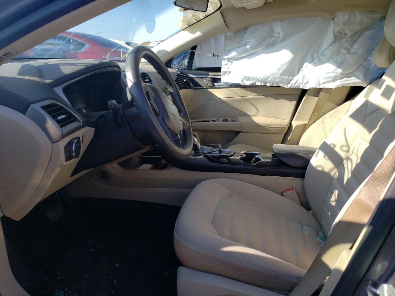 Photo 5 from auction – 2014 FORD FUSION SE with VIN 3FA6P0H71ER213057