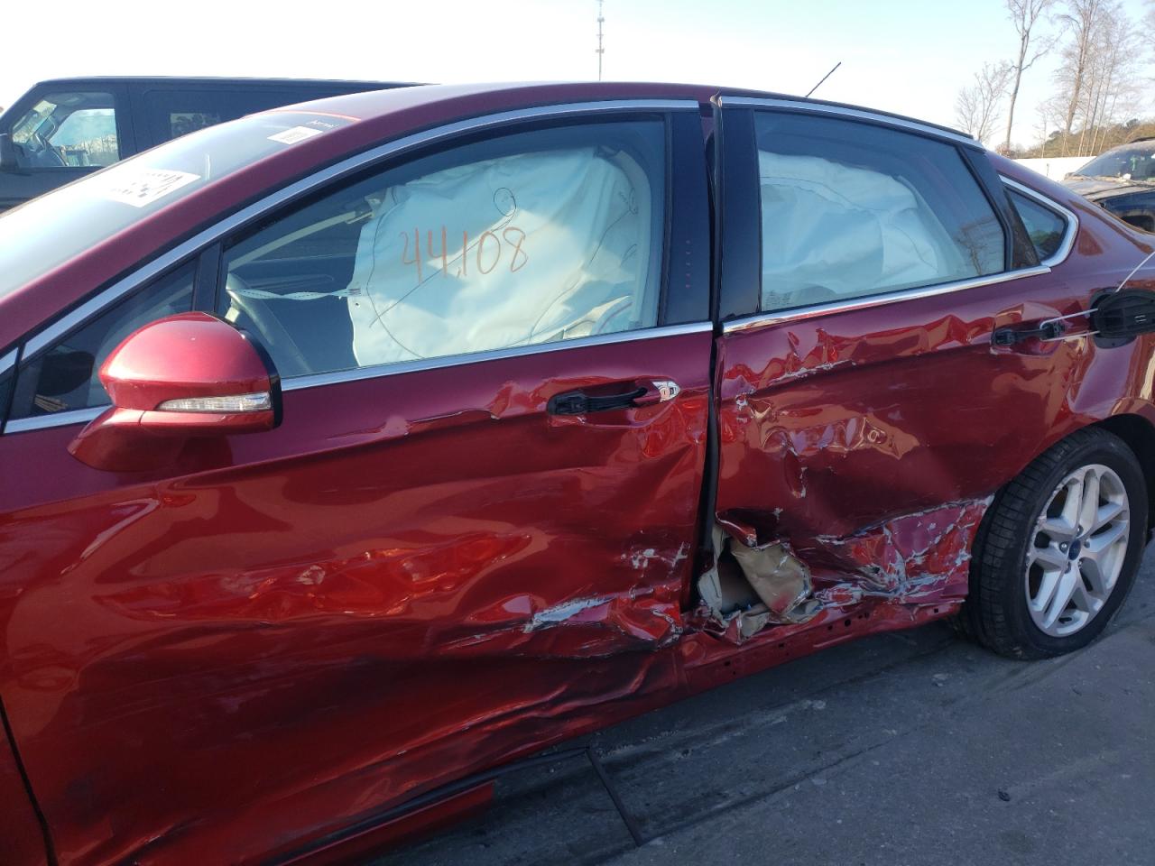 Photo 9 from auction – 2015 FORD FUSION SE with VIN 3FA6P0HD9FR210401
