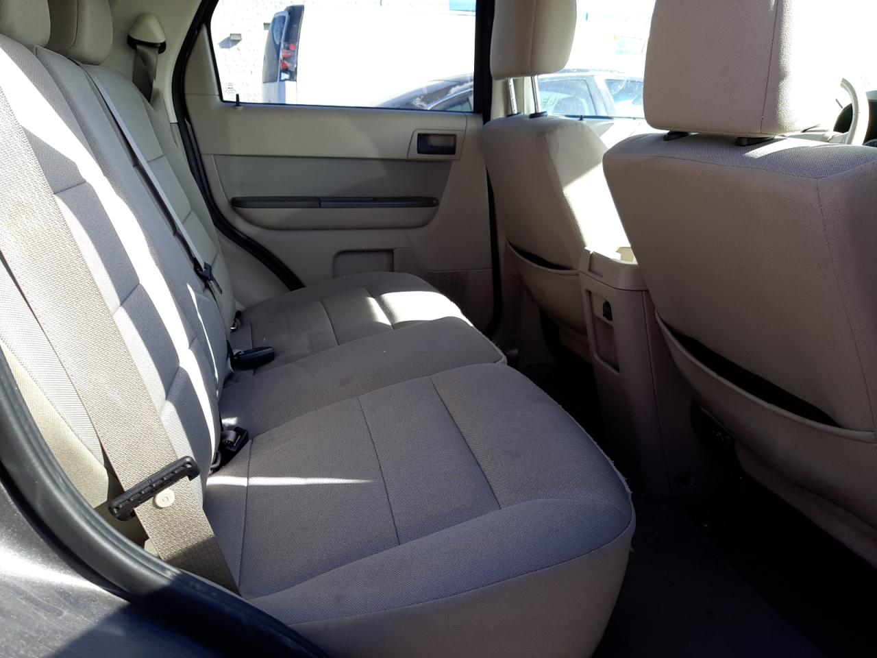 Photo 6 from auction – 2012 FORD ESCAPE XLT with VIN 1FMCU0D77CKC82411