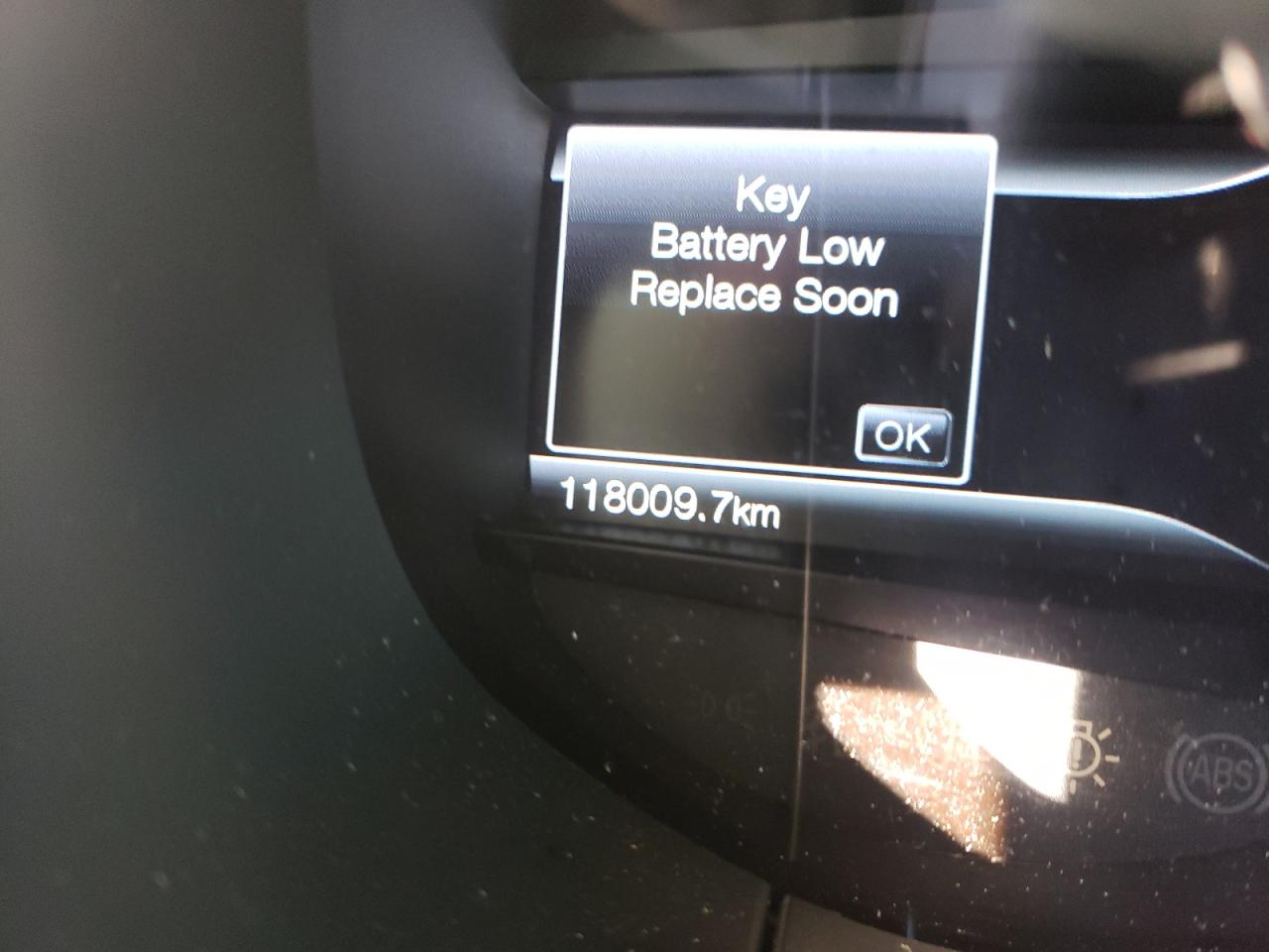 Photo 8 from auction – 2016 FORD EDGE SEL with VIN 2FMPK4J85GBB19557