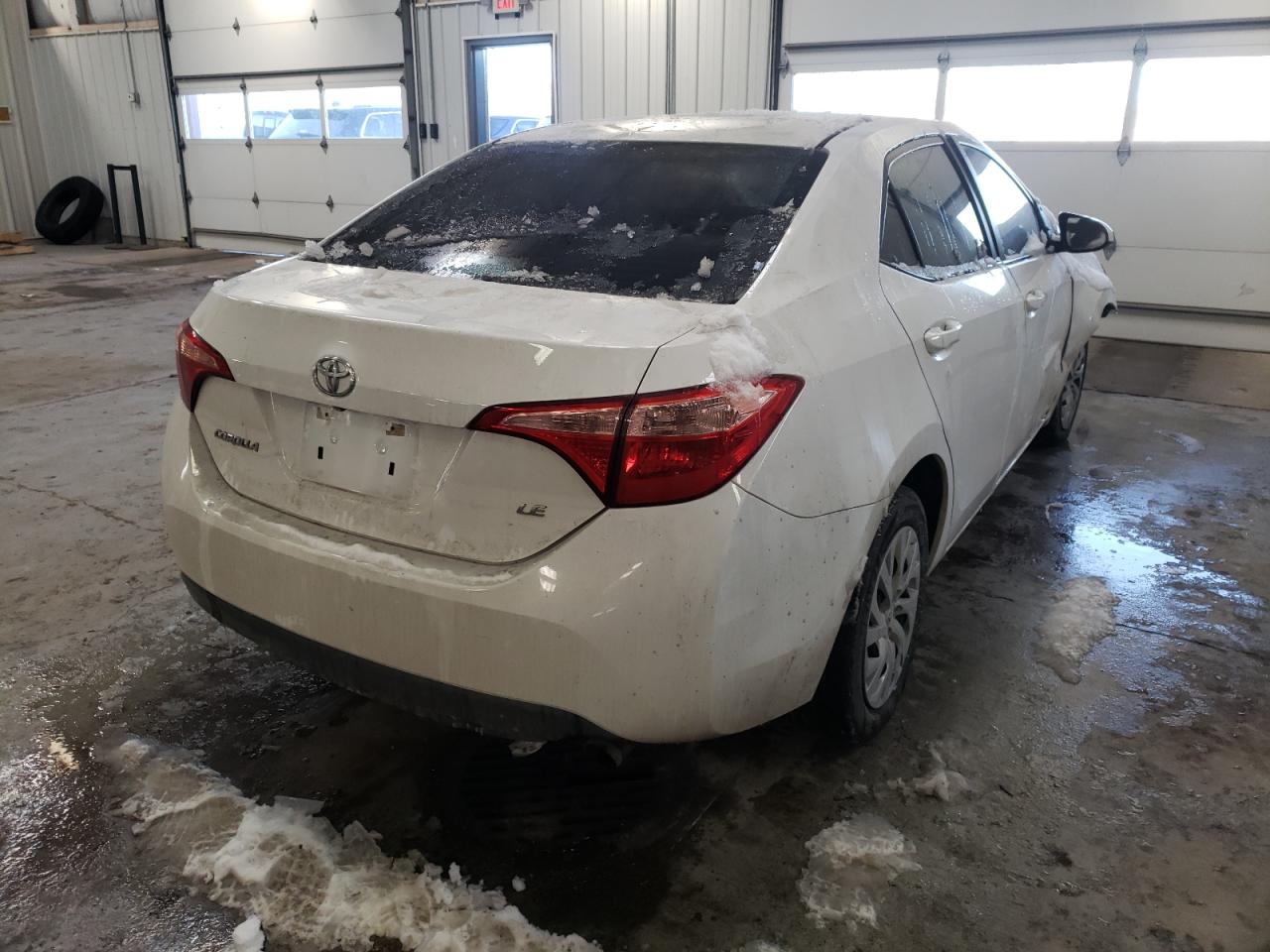 Photo 4 from auction – 2018 TOYOTA COROLLA L with VIN 5YFBURHE5JP830806