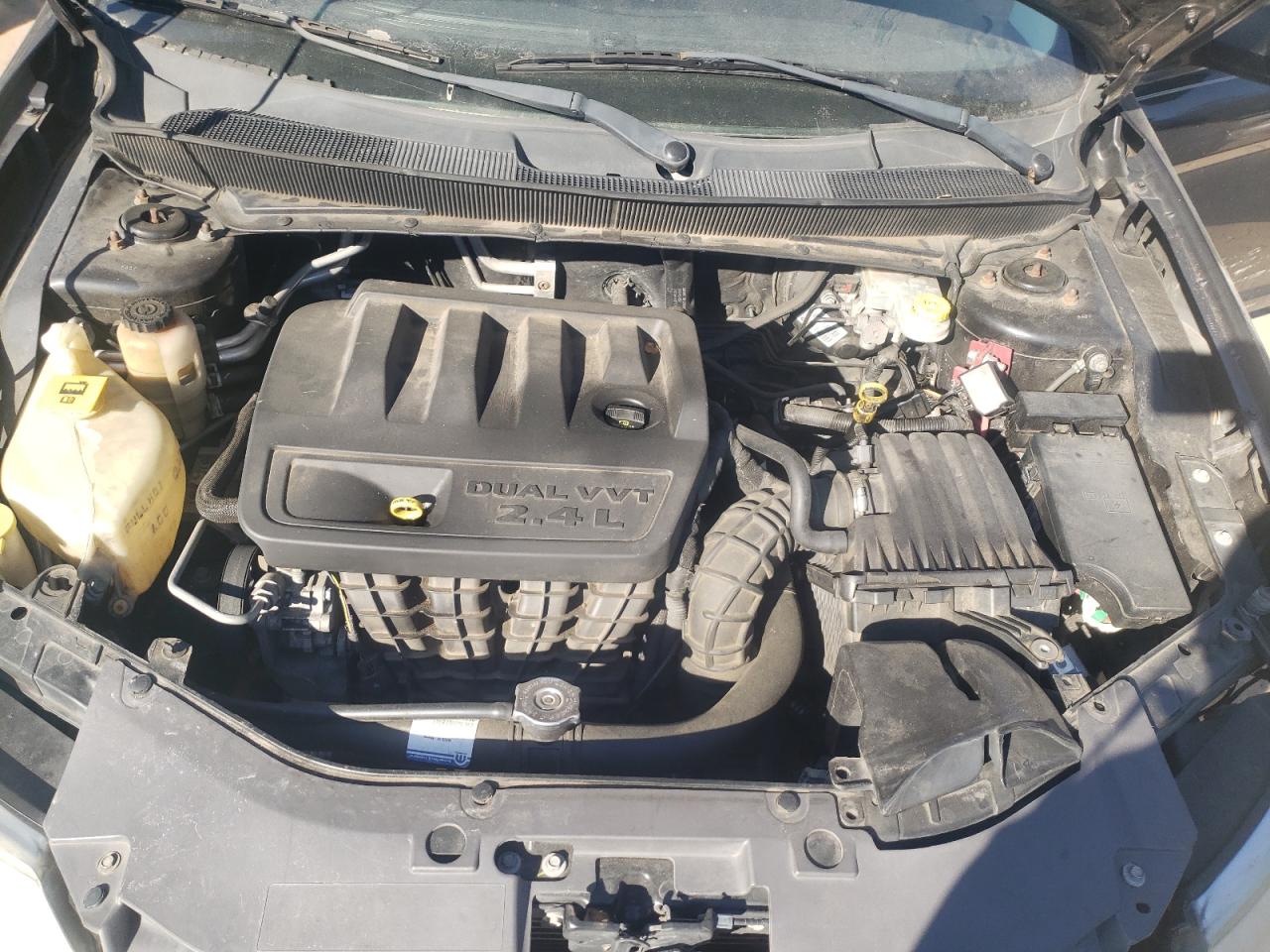 Photo 7 from auction – 2010 CHRYSLER SEBRING TO with VIN 1C3CC4FB0AN152907
